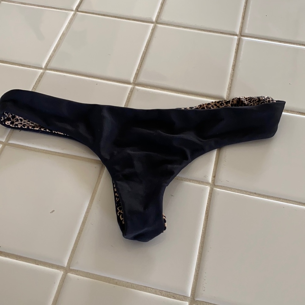 Acacia hookipa bottom- black size P